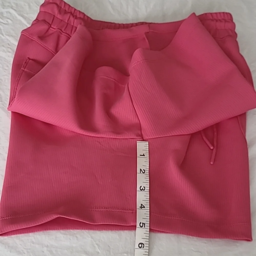 Mondetta Womens Midweight Ribbed Scuba Short - Picture 7 of 10